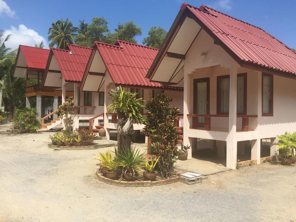Phuphat Beach Khanom Ngoại thất bức ảnh