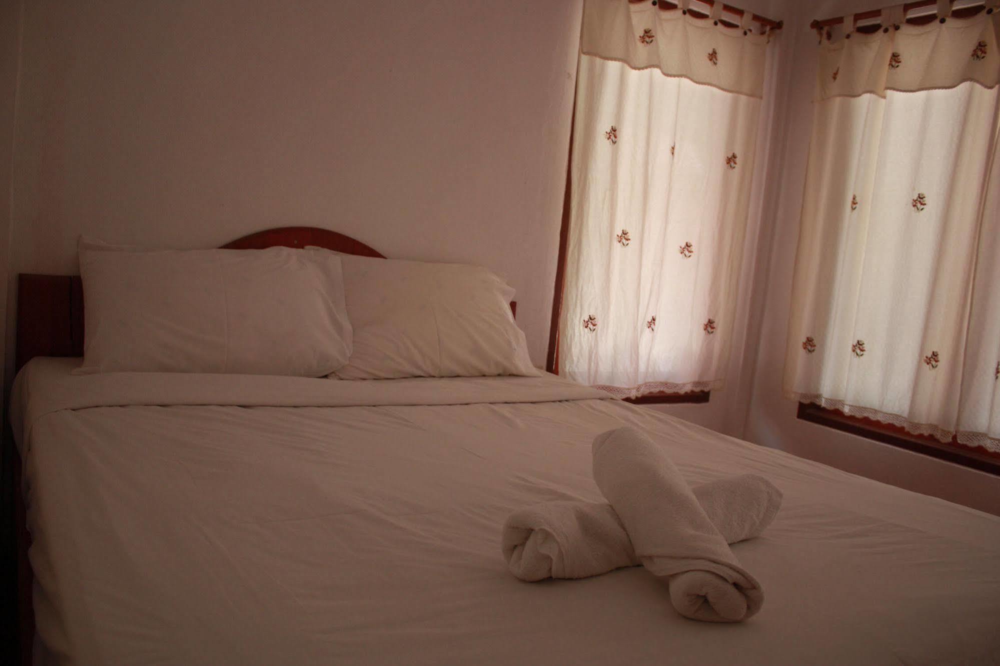 Phuphat Beach Khanom Ngoại thất bức ảnh
