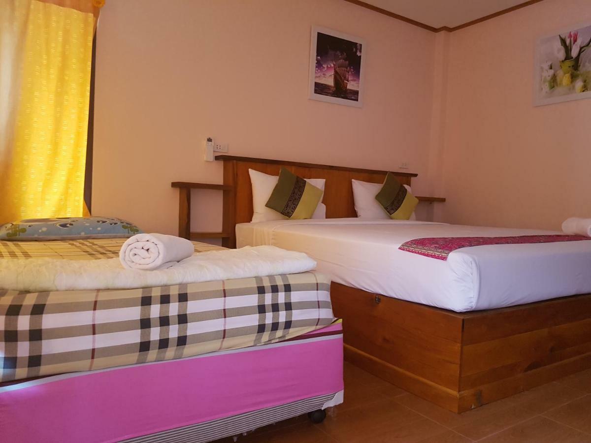 Phuphat Beach Khanom Ngoại thất bức ảnh